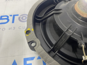 Ford Escape MK4 20 front right door speaker is dented, the guide is broken