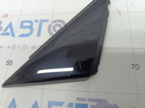 Triangle plug door front right Audi A4 B9 17- black gloss, scratches