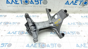 Mercedes GLC 300/350e 16-19 Intercooler Bracket