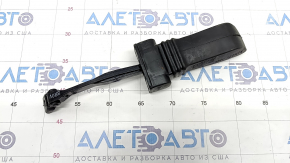 Door limiter front left Porsche Macan 15-