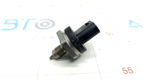 Fuel pressure sensor Mercedes GLC 16-22 on the fuel rail