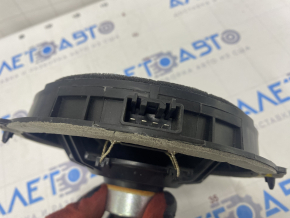 Speaker rear right Ford Edge 15 - broken guides, dented