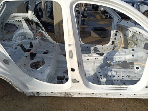 Body pillar central right Mercedes GLC 16-22 on the body
