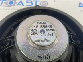 The rear right door speaker Ford Ecosport 18-22 is dented, the guides are broken