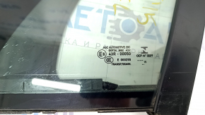 Door glass triangle front left Porsche Macan 15-18