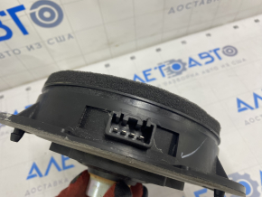 Lincoln MKX 16 rear left door speaker pressed