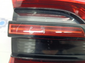 Light inside trunk lid left Porsche Macan 15-18 light, scratches, cracks