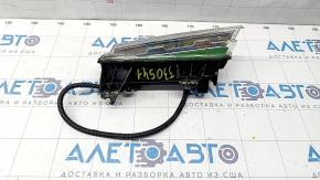 Right turn signal Infiniti Q50 14-15 LED, broken fasteners, sand