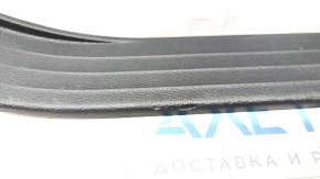 Door sill trim rear right outer Infiniti Q50 14- black, scratches