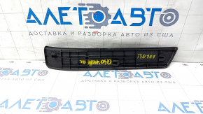 Door sill trim rear left outer Infiniti Q50 14- black, scratches