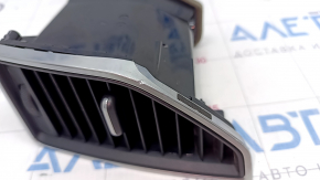 Front panel air duct central right Porsche Macan 15 - without illumination, pokes
