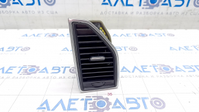Front panel air duct central left Porsche Macan 15 - without illumination, broken