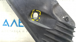 Underbody protection rear left Audi A4 B9 17 - broken fastening