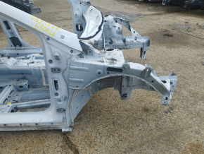 Front right quarter Chevrolet Volt 16- on the body, white