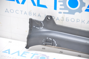 Roof trim left Tesla Model X 16-21 broken mount, broken corner, crack