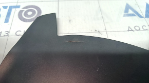 The cover of the outer wing light, right Porsche Macan 15-18, is broken