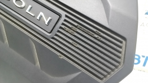 Lincoln Nautilus 19-23 2.7T Engine Cover Worn