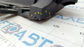 Front bumper protection central Porsche Macan 15-18 broken fasteners, cracks