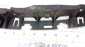 Rear bumper central mount Porsche Macan 15 - broken mounts