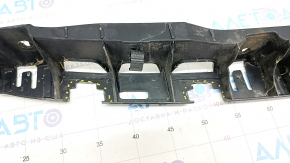 Rear bumper central mount Porsche Macan 15 - broken mounts