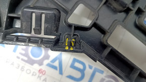 Rear bumper mount left Porsche Macan 15 - mount broken