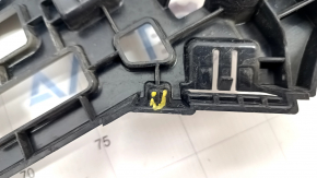 Rear bumper mount right Porsche Macan 15 - cracked mount