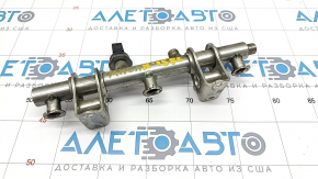 Fuel rail left Porsche Macan 15-18 3.0T, 3.6T with sensor