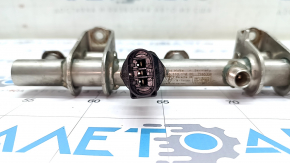 Fuel rail left Porsche Macan 15-18 3.0T, 3.6T with sensor
