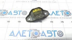 Front stabilizer mounting bracket left Porsche Macan 15-18
