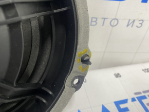 Speaker rear left Ford Edge 15 - broken guide