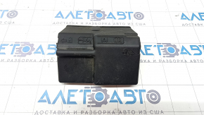 Battery distributor cap with terminal Chevrolet Malibu 16-