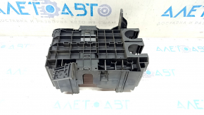 Chevrolet Malibu 16- 1.5 underhood fuse box housing