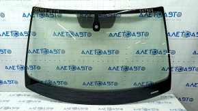 Windshield VW Jetta 19 - chips