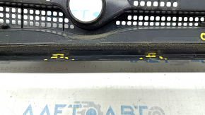 Windscreen wiper grille plastic Honda Civic X FC 16-21 broken fasteners