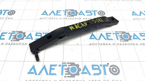 Intercooler bracket lower right Porsche Macan 15-
