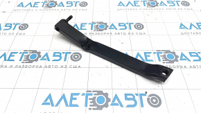 Intercooler bracket lower right Porsche Macan 15-