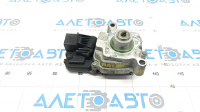 Transfer case servo drive Porsche Macan 15-18