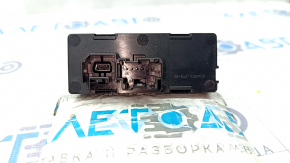 USB Hub, AUX Chevrolet Malibu 19- scratches