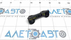TV strut bracket right Porsche Macan 15-