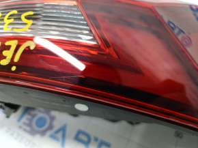 Light outer wing left VW Jetta 19- scratches