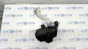 VW Jetta 19 washer reservoir - with neck