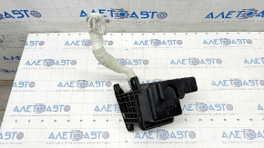 VW Jetta 19 washer reservoir - with neck