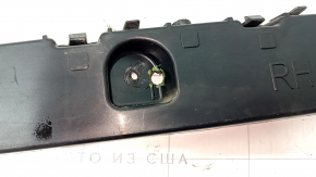 Rear bumper mount outer right Chevrolet Malibu 16 - fastener defect