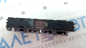 VW Jetta 19- Stabilization Disabling Button