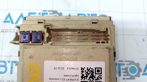 Fuse box under the dashboard Lexus ES350 07-12 broken fasteners
