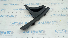 Door sill trim rear inner left Hyundai Elantra AD 17-20 black, broken fastener, scratches
