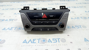 Climate control Hyundai Elantra AD 17-18 manual, chrome peeling, scratches