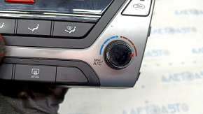Climate control Hyundai Elantra AD 17-18 manual, chrome peeling, scratches