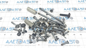 Porsche Macan 15 rear suspension hardware - incomplete