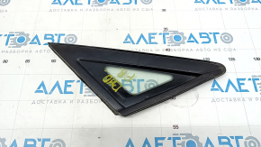 Subaru B10 Tribeca front right window with fixed glass